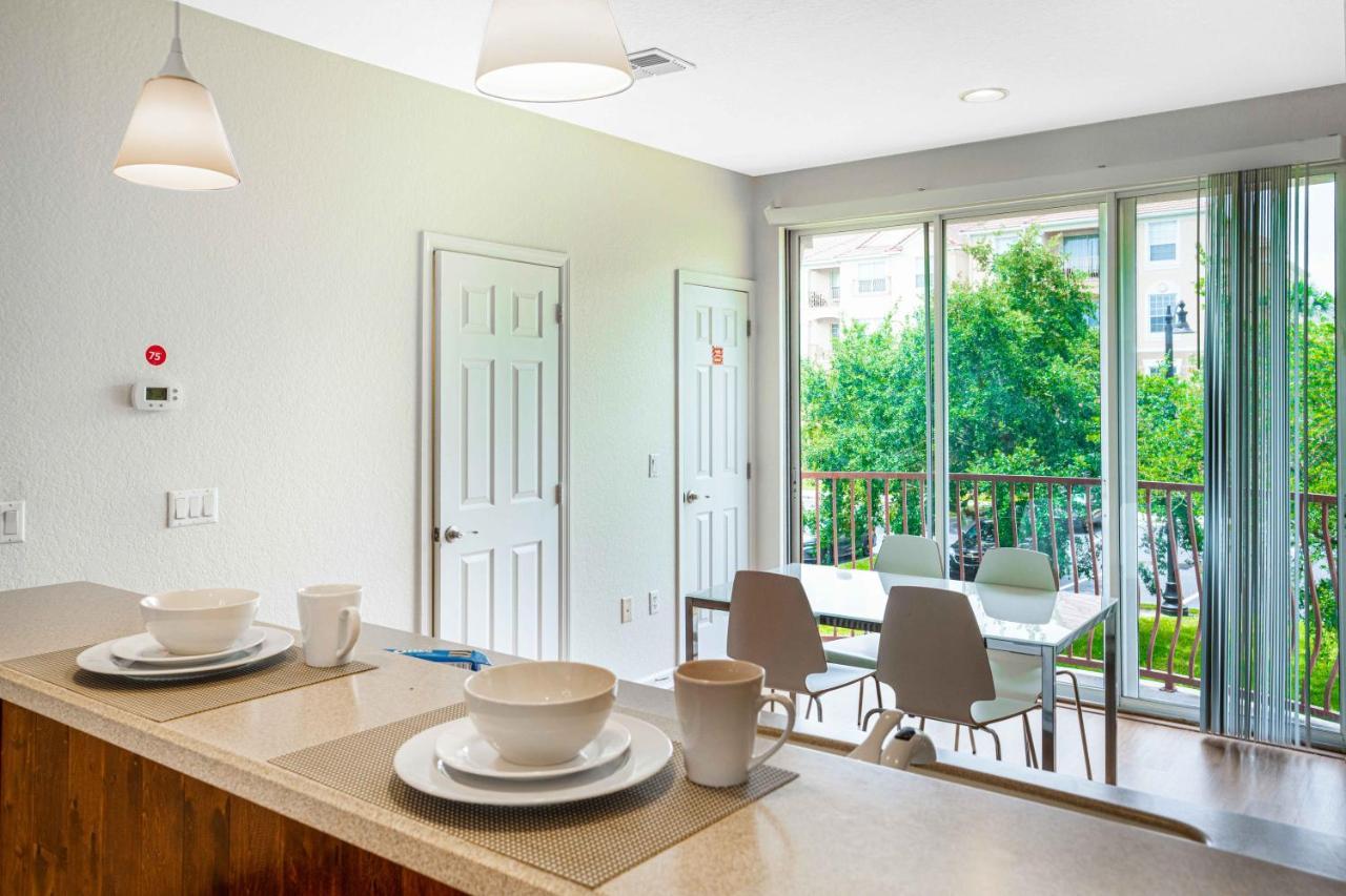 3-Story Townhome At Vista Cay Resort Orlando Exterior photo